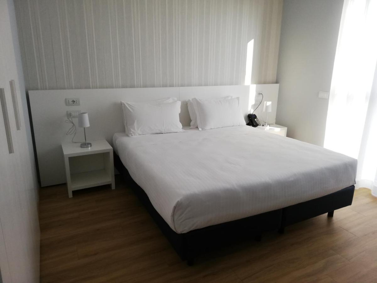 Novo Hotel Rossi Verona Esterno foto